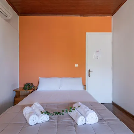 Apartament Krinos 4 *